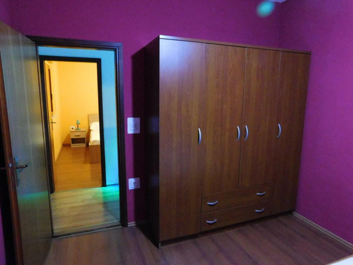 Apartments Leo Janjina ภายนอก รูปภาพ